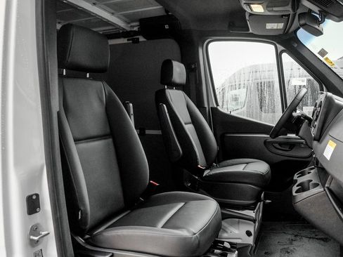 New 2026 Mercedes-Benz Sprinter 2500 image 22