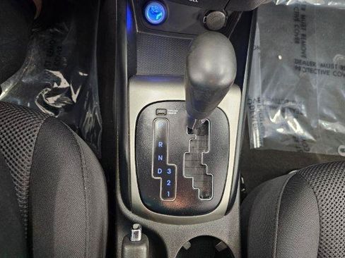 Used 2012 Hyundai Elantra w/ Preferred Pkg FWD image 25