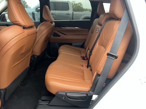 Used 2023 INFINITI QX60 Sensory w/ Vision Package image 21