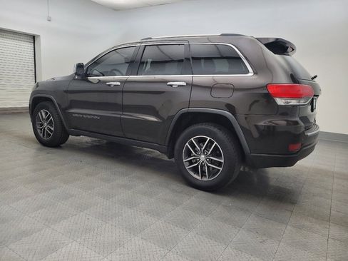 Used 2017 Jeep Grand Cherokee Limited image 3