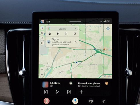 New 2026 Volvo XC90 B6 Plus w/ Protection Package Premier image 17