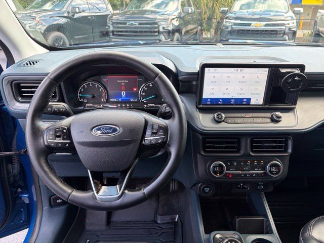 Used 2024 Ford Maverick Lariat w/ Black Appearance Package AWD/4WD image 17