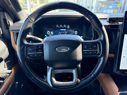 Certified 2023 Ford Expedition Max Platinum AWD/4WD image 14