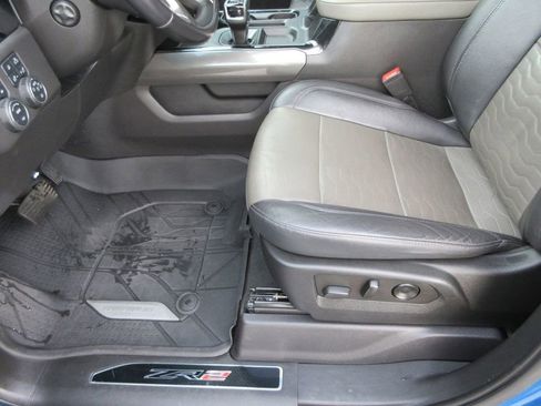 Certified 2022 Chevrolet Silverado 1500 ZR2 w/ Technology Package image 23