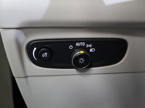 Certified 2023 Buick Envision Preferred AWD/4WD image 20