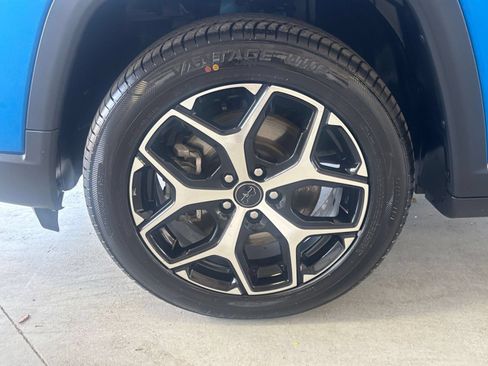 Used 2025 Jeep Compass Limited AWD/4WD image 29