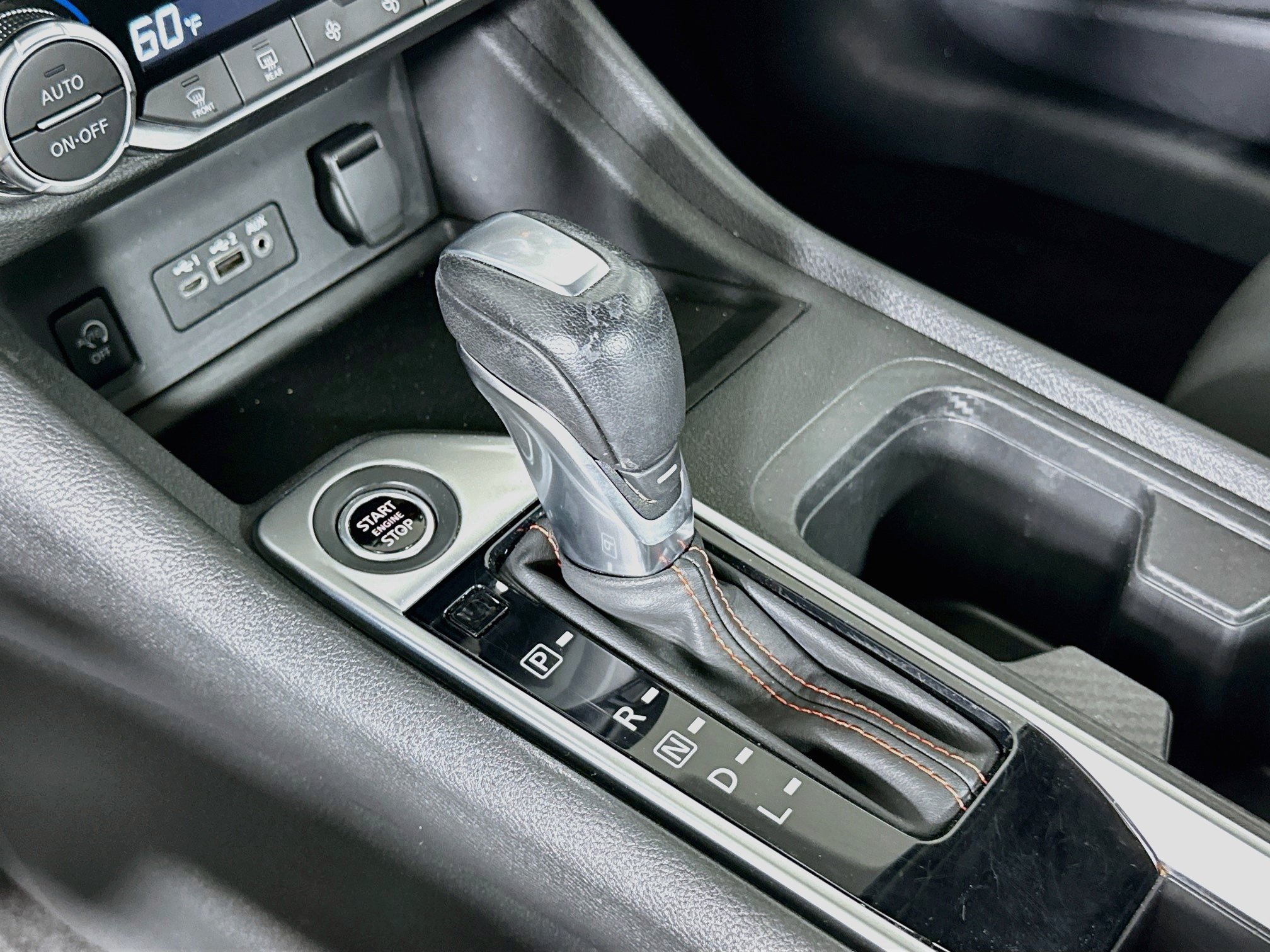 Used 2025 Nissan Sentra SR FWD image 24