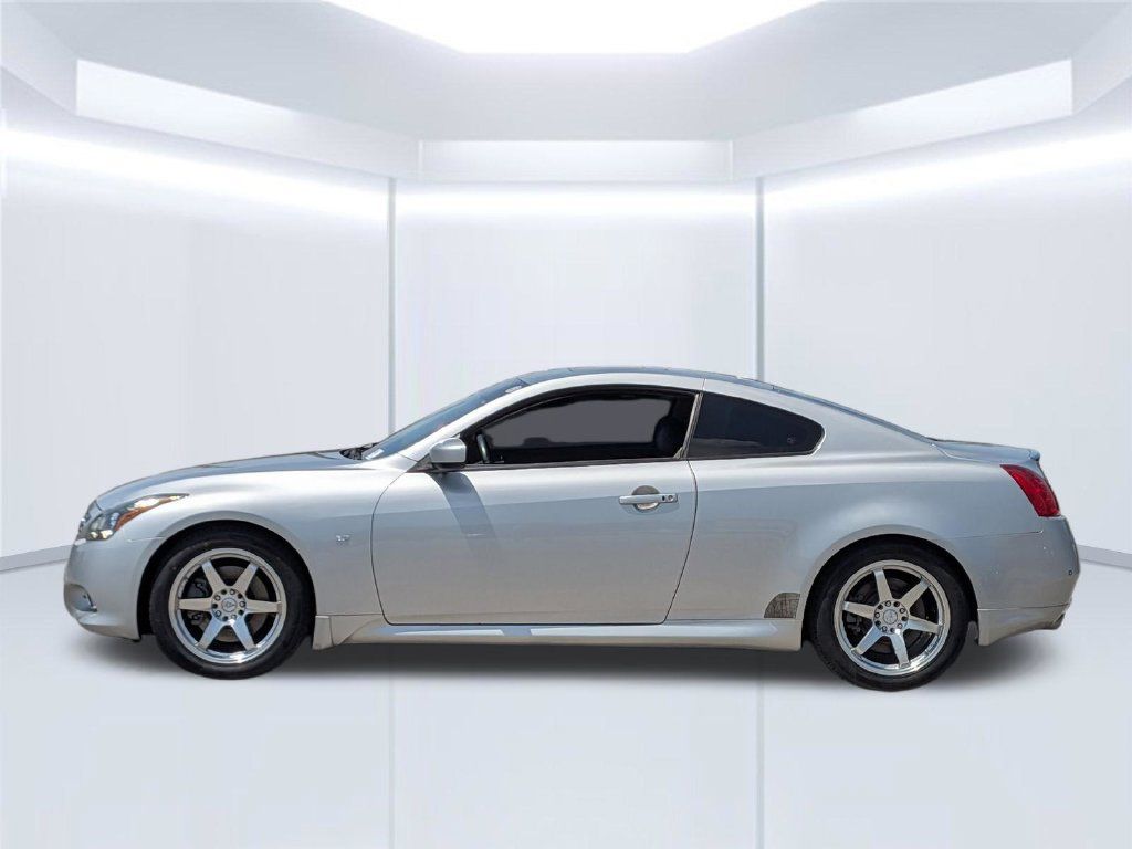 Used 2014 INFINITI Q60 Journey w/ Premium Package RWD image 2