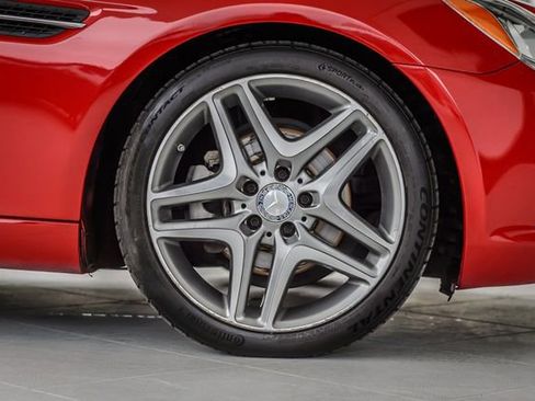 Used 2015 Mercedes-Benz SLK 250 image 22