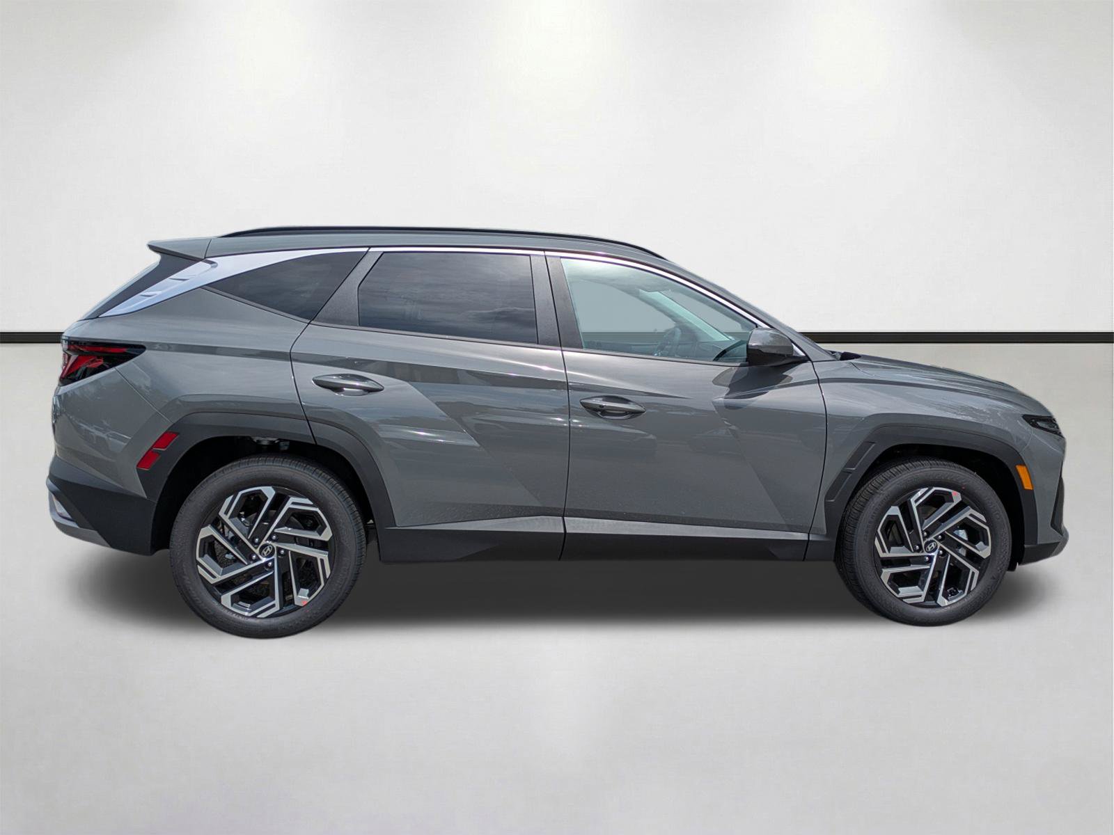 New 2026 Hyundai Tucson SEL Plus FWD image 4