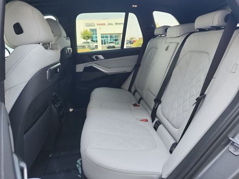New 2026 BMW X5 xDrive40i w/ M Sport Package AWD/4WD image 28