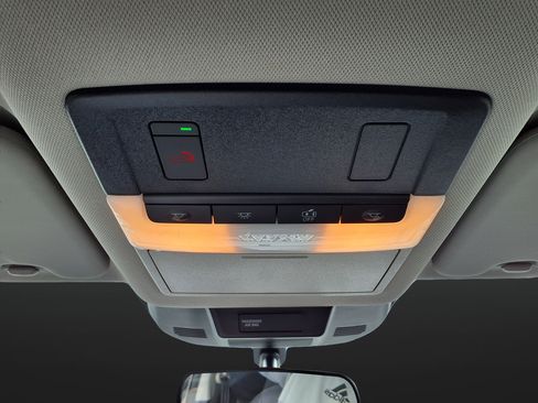 New 2026 Nissan Rogue SV AWD/4WD image 22