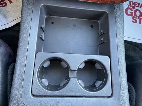 Used 2010 Chevrolet Tahoe LT image 25