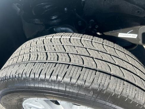 Certified 2025 Toyota Tacoma SR w/ SR Upgrade Package image 28