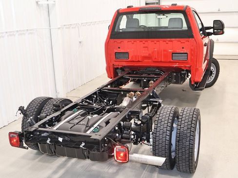 New 2026 Ford F550 4x4 Regular Cab Super Duty image 26