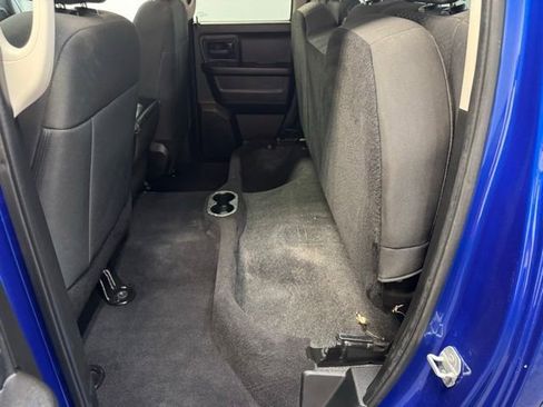 Used 2019 RAM 1500 Express w/ Wheel & Sound Group AWD/4WD image 32