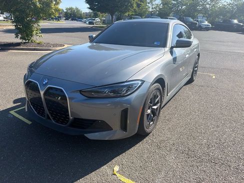 Used 2024 BMW i4 eDrive35 w/ Premium Package RWD image 3