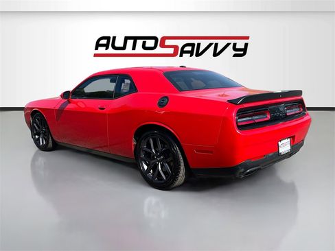 Used 2021 Dodge Challenger R/T w/ Blacktop Package image 5