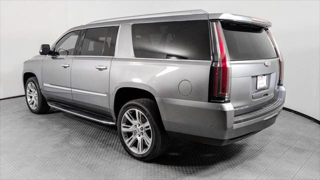 Used 2019 Cadillac Escalade ESV Luxury RWD image 6
