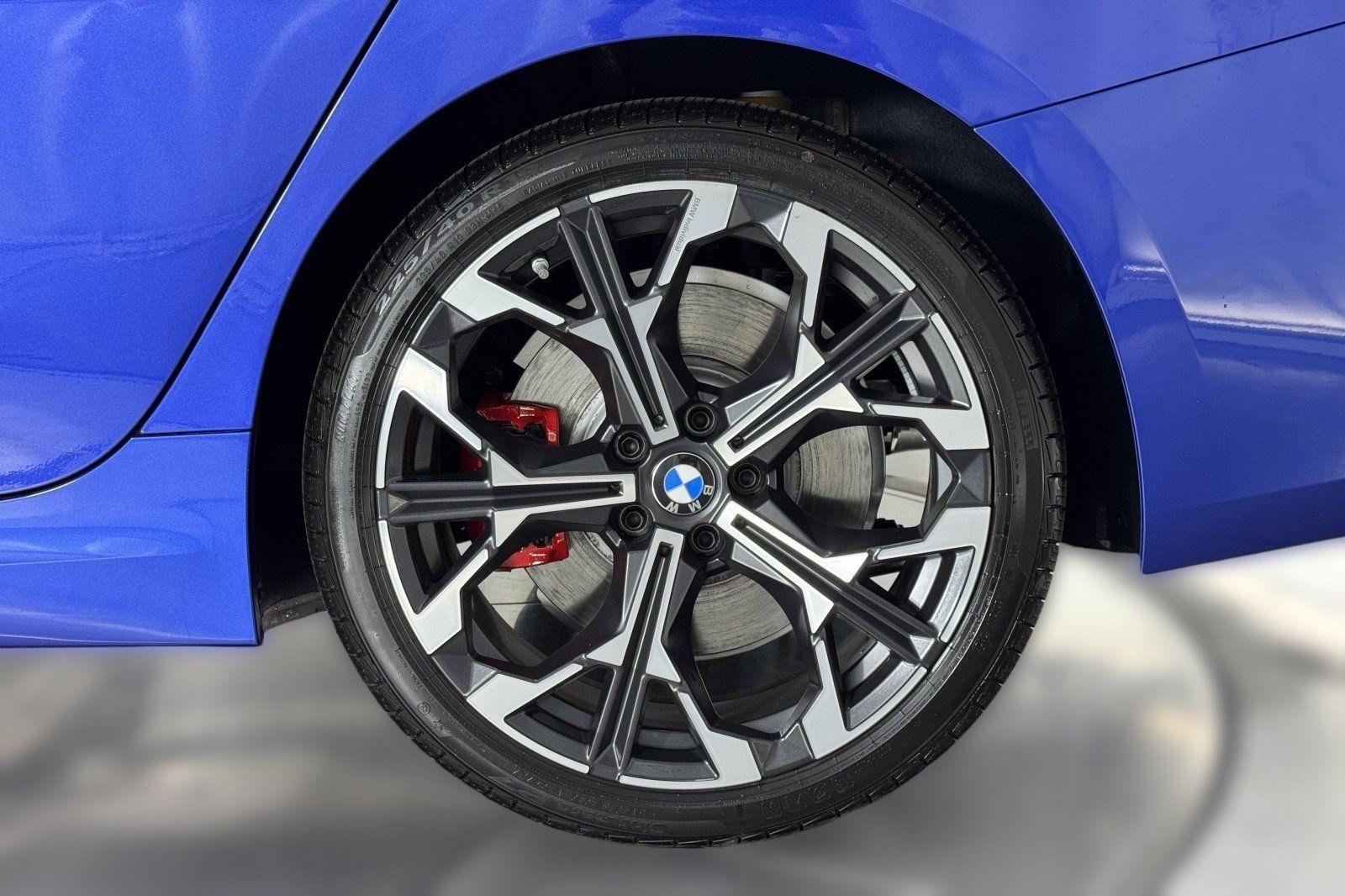 New 2026 BMW 330i Sedan w/ M Sport Package RWD image 13