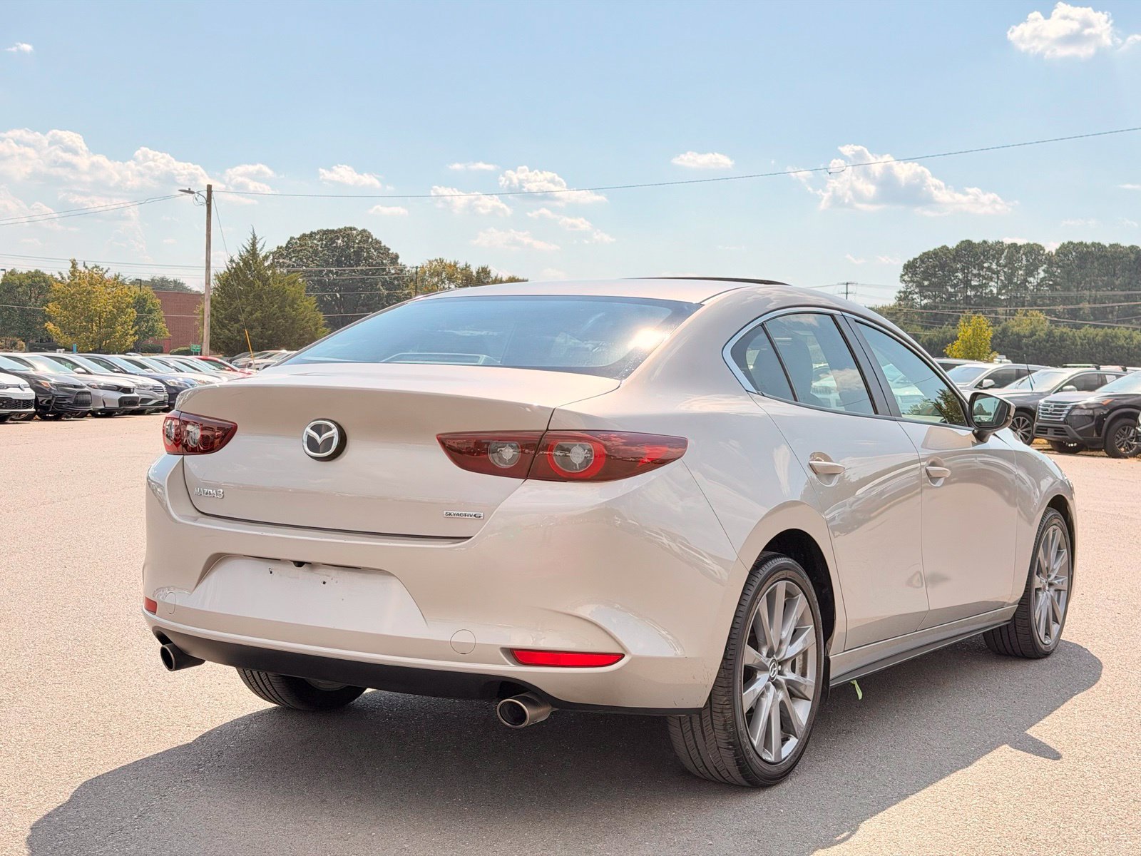 Used 2025 MAZDA MAZDA3 s FWD image 11