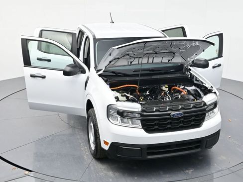 Used 2024 Ford Maverick XL image 54