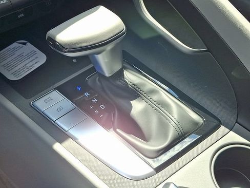 New 2026 Hyundai Elantra Sport FWD image 7