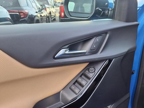 Used 2026 Chevrolet Equinox ACTIV FWD image 11