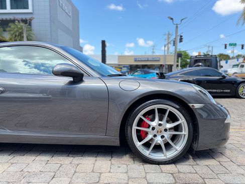 Used 2013 Porsche 911 Carrera image 21