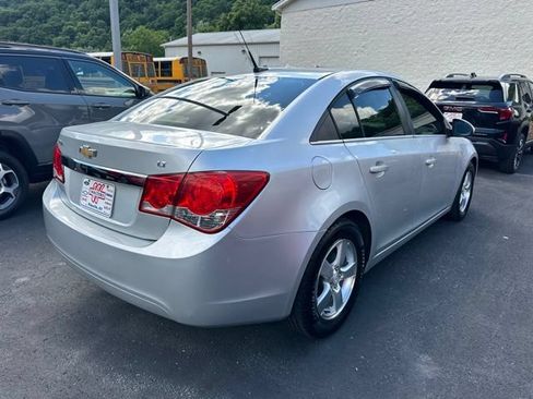 Used 2012 Chevrolet Cruze LT FWD image 2