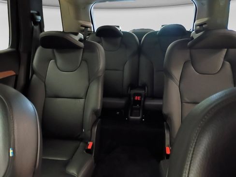 Used 2023 Volvo XC90 T8 Plus AWD/4WD image 1