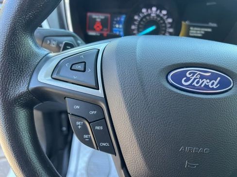 Used 2020 Ford Fusion SE AWD/4WD image 26