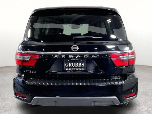 Used 2024 Nissan Armada SV AWD/4WD image 5