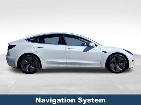 Used 2020 Tesla Model 3 Long Range image 9