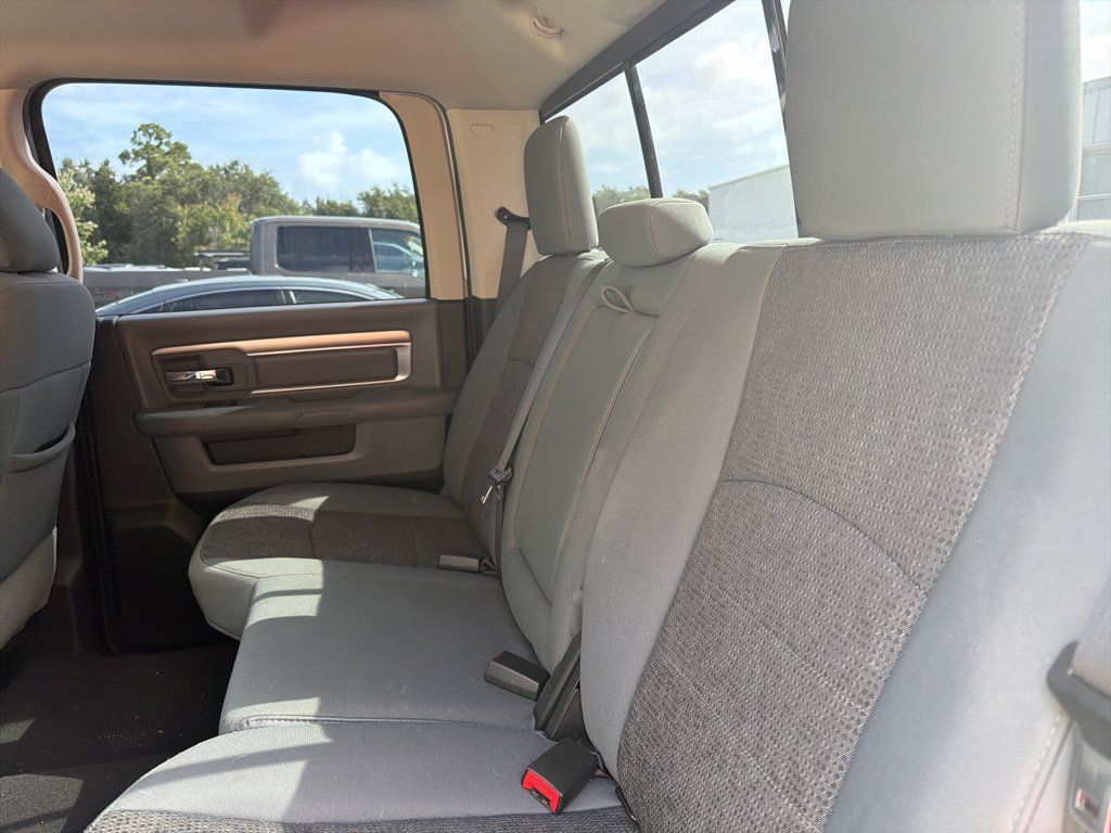 Used 2015 RAM 1500 Big Horn RWD image 11