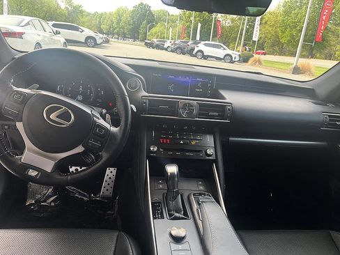 Used 2018 Lexus IS 300 F Sport w/ F Sport Package image 14