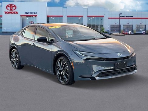 Certified 2024 Toyota Prius XLE image 2
