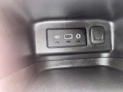 Used 2024 Chevrolet Equinox LS w/ LS Convenience Package AWD/4WD image 38