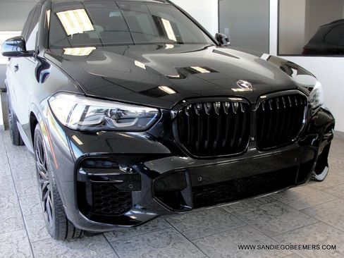 Used 2022 BMW X5 xDrive40i w/ M Sport Package AWD/4WD image 53