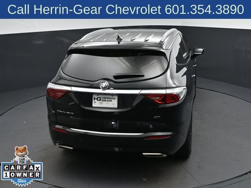 Used 2023 Buick Enclave Essence w/ Experience Buick Package FWD image 33