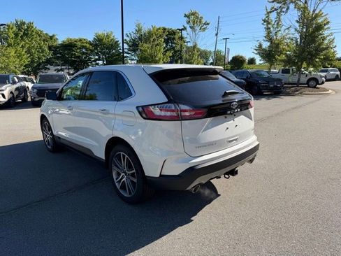 Used 2023 Ford Edge Titanium w/ Class II Trailer Tow Package AWD/4WD image 3