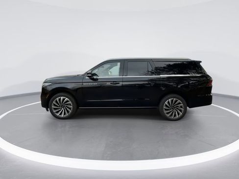 New 2025 Lincoln Navigator L Black Label AWD/4WD image 5