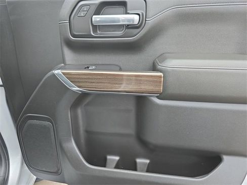 Used 2019 Chevrolet Silverado 1500 RST w/ All-Star Edition image 20