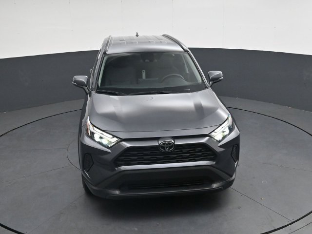 Used 2025 Toyota RAV4 XLE FWD image 29