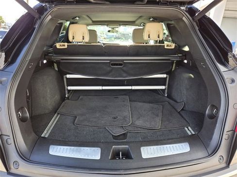 Certified 2017 Cadillac XT5 Premium Luxury image 13