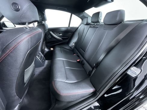 Used 2017 BMW 330i xDrive Sedan image 24