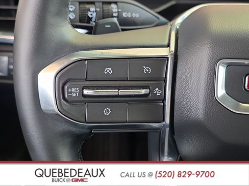 Used 2026 GMC Acadia Elevation w/ Black Edition FWD image 15