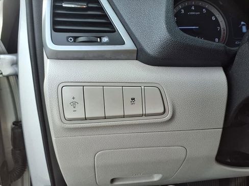 Used 2017 Hyundai Tucson SE image 13