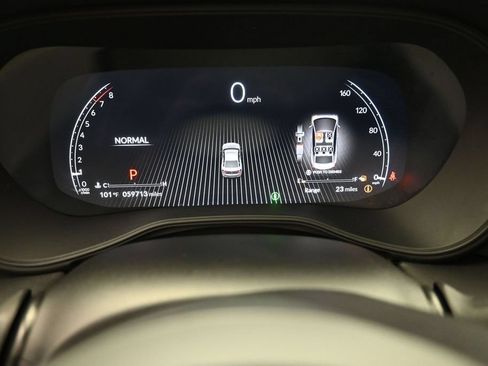 Used 2024 Acura TLX w/ Technology Package FWD image 4