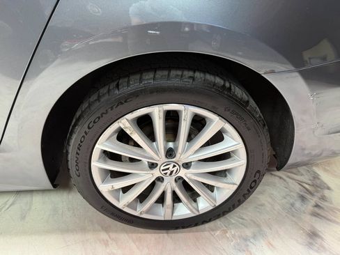 Used 2013 Volkswagen Jetta TDI FWD image 32